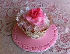 pink-rose-frilled-lace